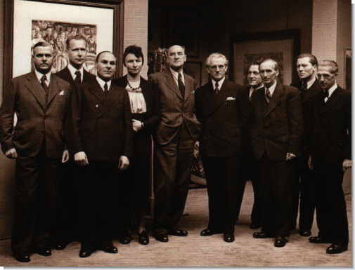 Členové SVUM v Domě umělců v r.1952 (zleva H.Kovařík, J.Andrys, J.Pelikán,<br>M.Střížková-Šimková, H.Václavek, A.Mervart, B.Saňa, J.Jambor, F.Štábla, J.Prokop)